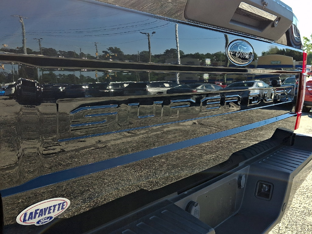 Certified 2020 Ford F350 Lariat AWD/4WD image 32