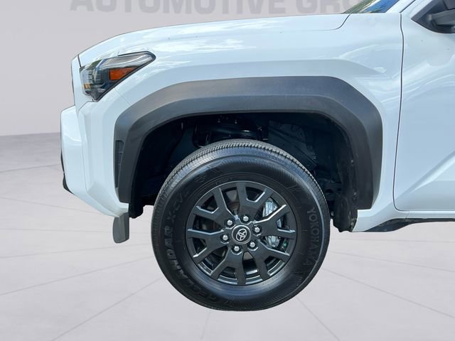Used 2025 Toyota 4Runner SR5 image 9