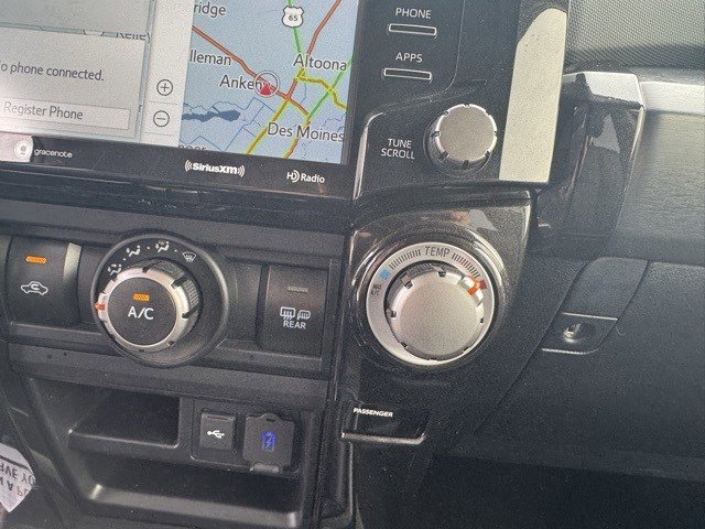 Used 2024 Toyota 4Runner TRD Off-Road Premium image 22