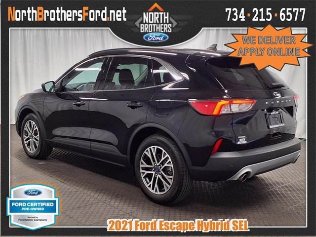 Certified 2021 Ford Escape SEL image 2