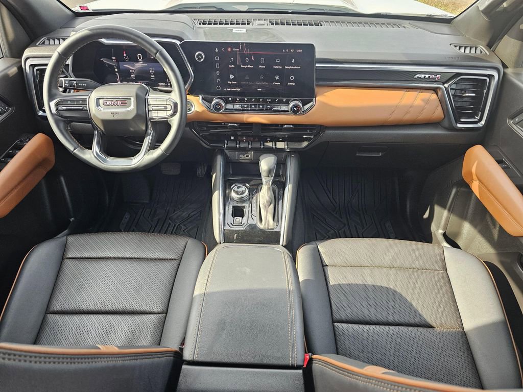 Used 2023 GMC Canyon AT4 w/ AT4 Premium Package image 10