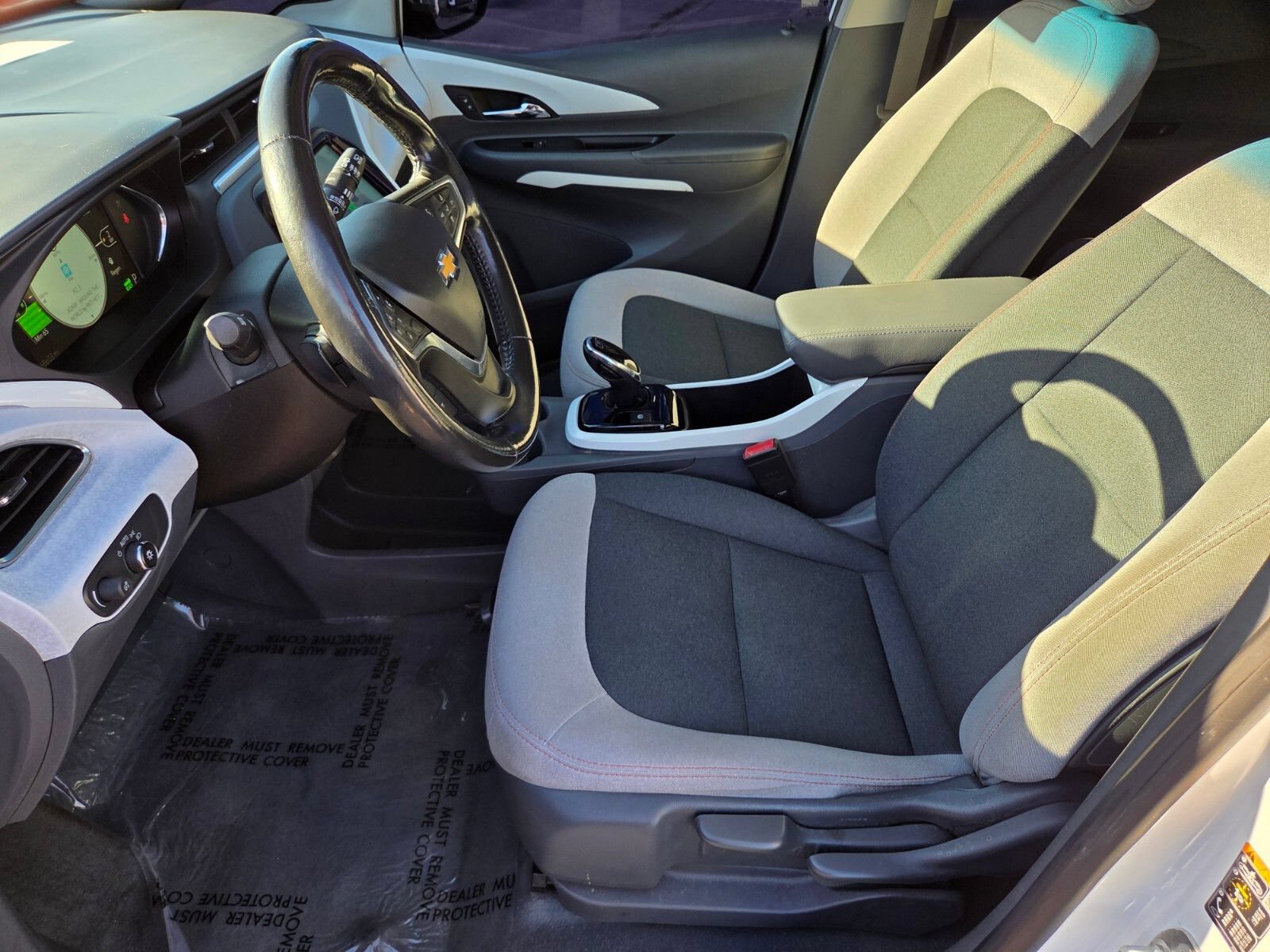 Used 2018 Chevrolet Bolt LT FWD image 10