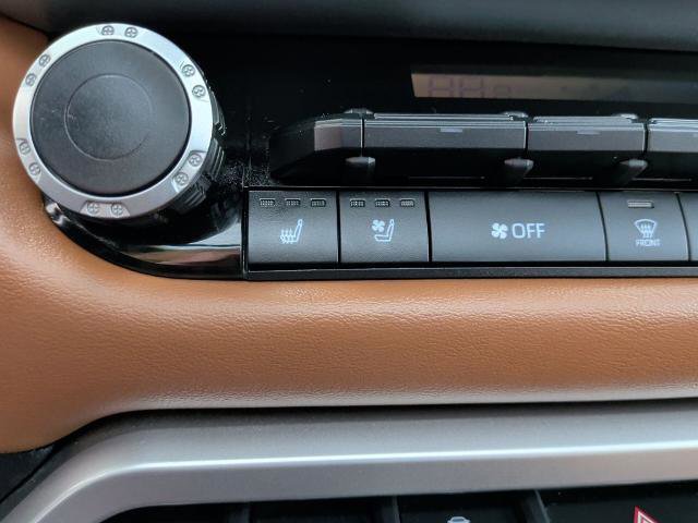 Used 2023 Toyota Tundra 1794 Edition image 33