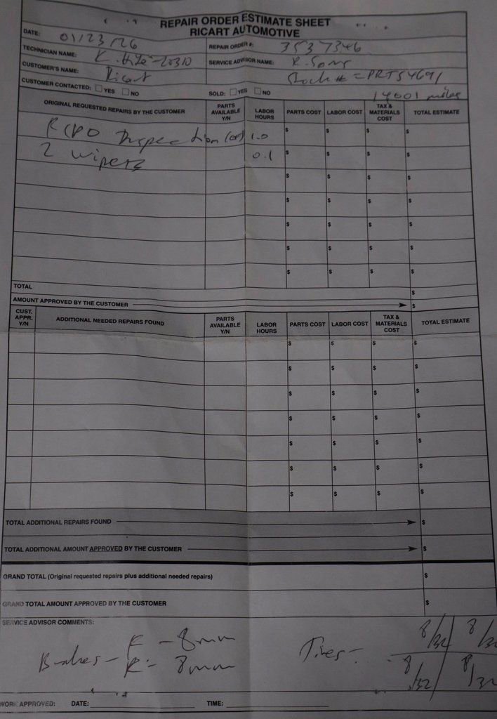 Certified 2025 Ford Escape ST-Line image 11