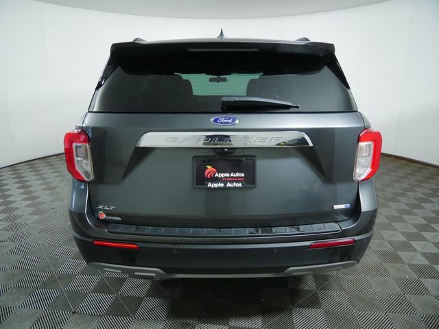 Certified 2020 Ford Explorer XLT w/ Equipment Group 202A AWD/4WD image 8
