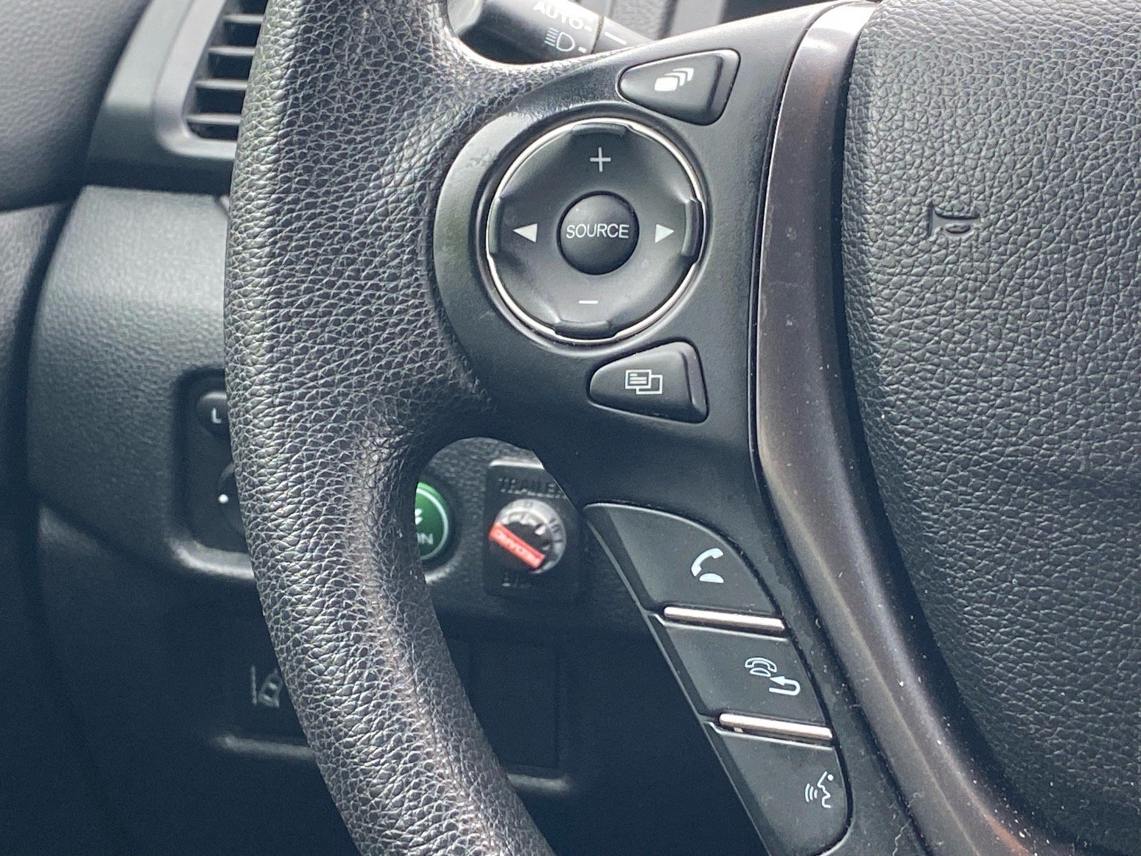 Used 2021 Honda Ridgeline Sport image 9
