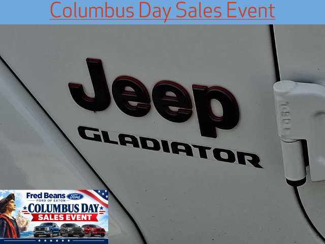 Used 2022 Jeep Gladiator Rubicon w/ Trailer Tow Package AWD/4WD image 31