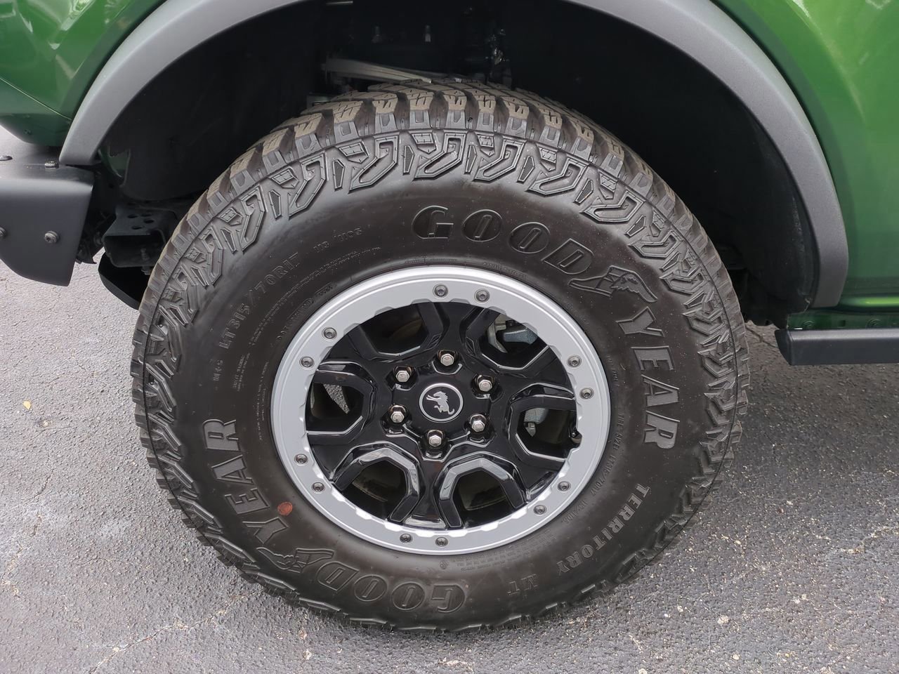 Certified 2023 Ford Bronco Badlands image 11