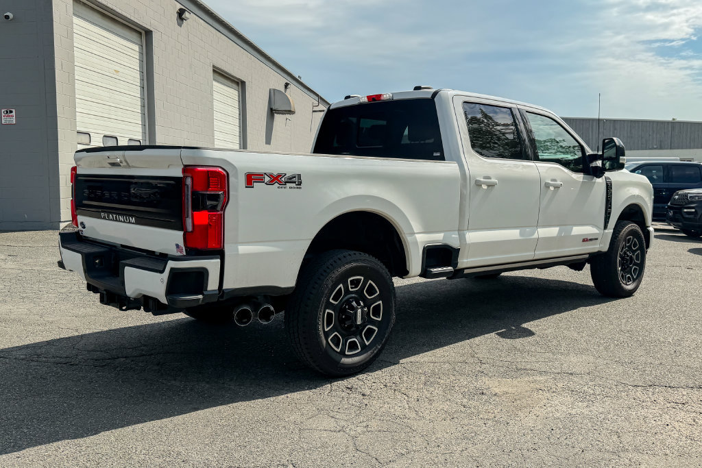 Certified 2026 Ford F350 Platinum w/ FX4 Off-Road Package AWD/4WD image 3