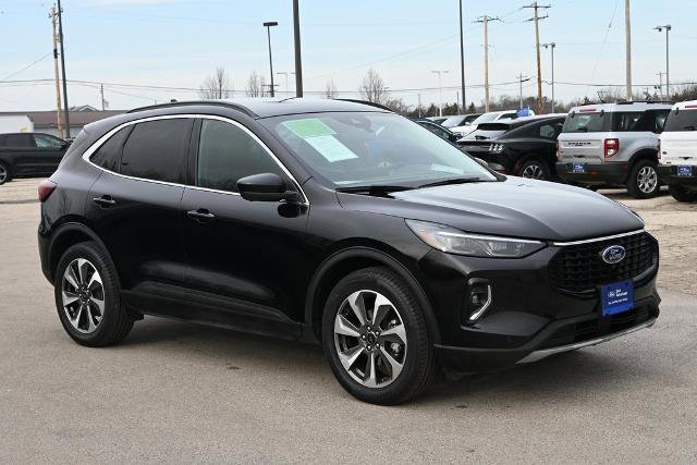 Certified 2023 Ford Escape Platinum image 9