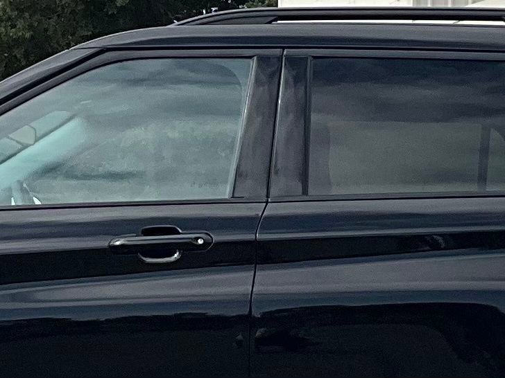 Certified 2024 Ford Explorer XLT w/ Equipment Group 202A image 24