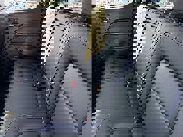 Used 2021 Chevrolet Colorado Z71 w/ Safety Package image 16