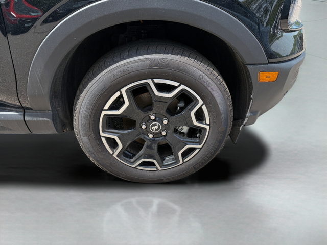 Certified 2025 Ford Bronco Sport Outer Banks w/ Outer Banks Tech Package+ AWD/4WD image 27