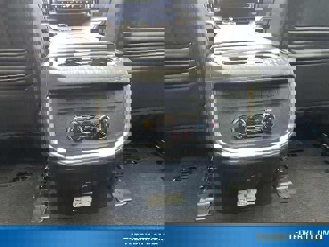 Certified 2025 Ford Expedition Max Platinum image 14