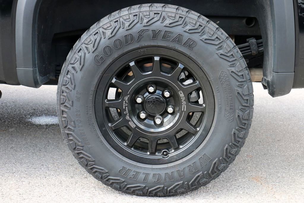 Used 2024 GMC Sierra 1500 AT4X w/ AT4X AEV Edition AWD/4WD image 8