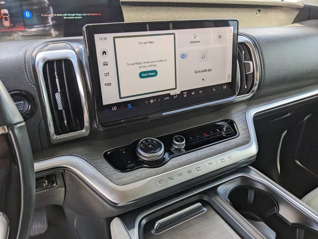 Certified 2025 Ford Expedition Platinum w/ Driver's Package AWD/4WD image 27