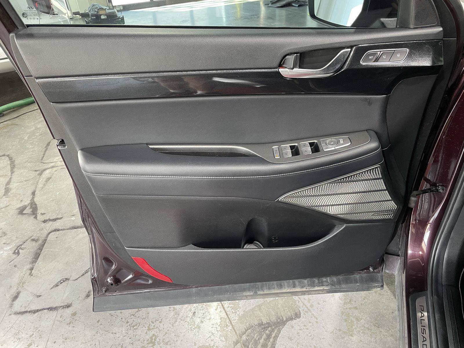 Used 2021 Hyundai Palisade Limited AWD/4WD image 15