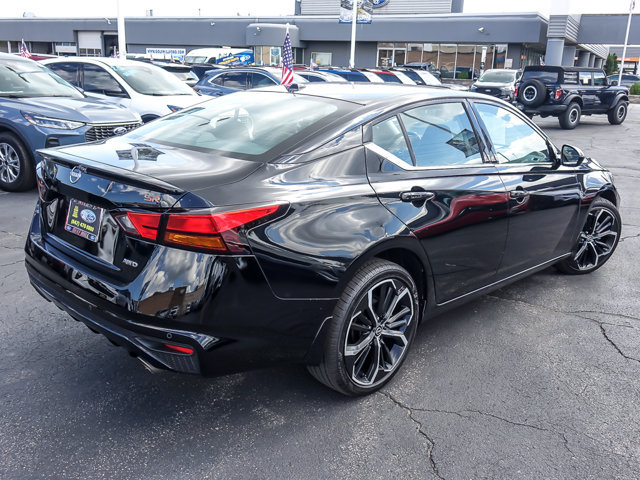 Used 2023 Nissan Altima 2.0 SR AWD/4WD image 8