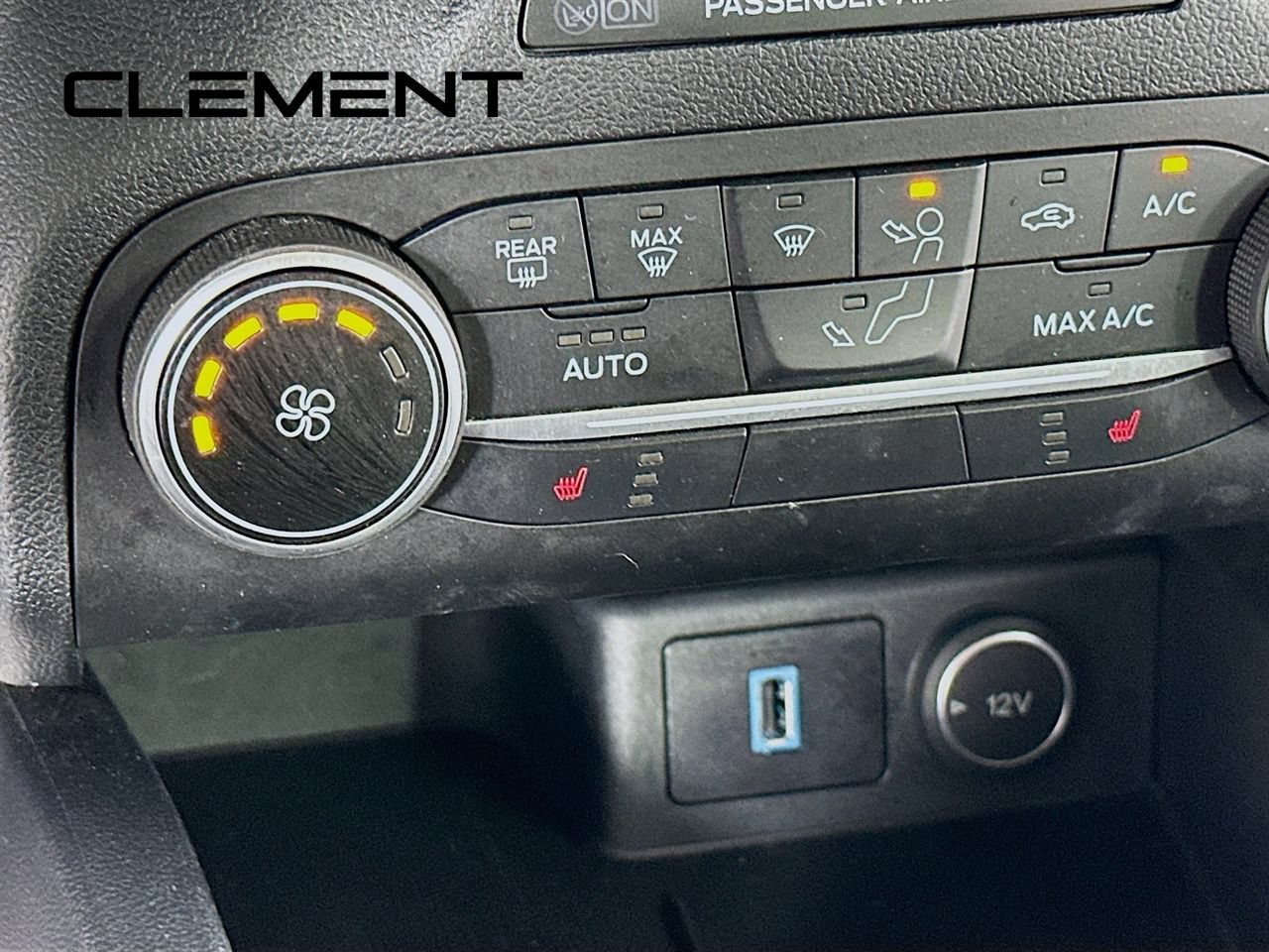 Certified 2020 Ford Escape SE FWD image 23