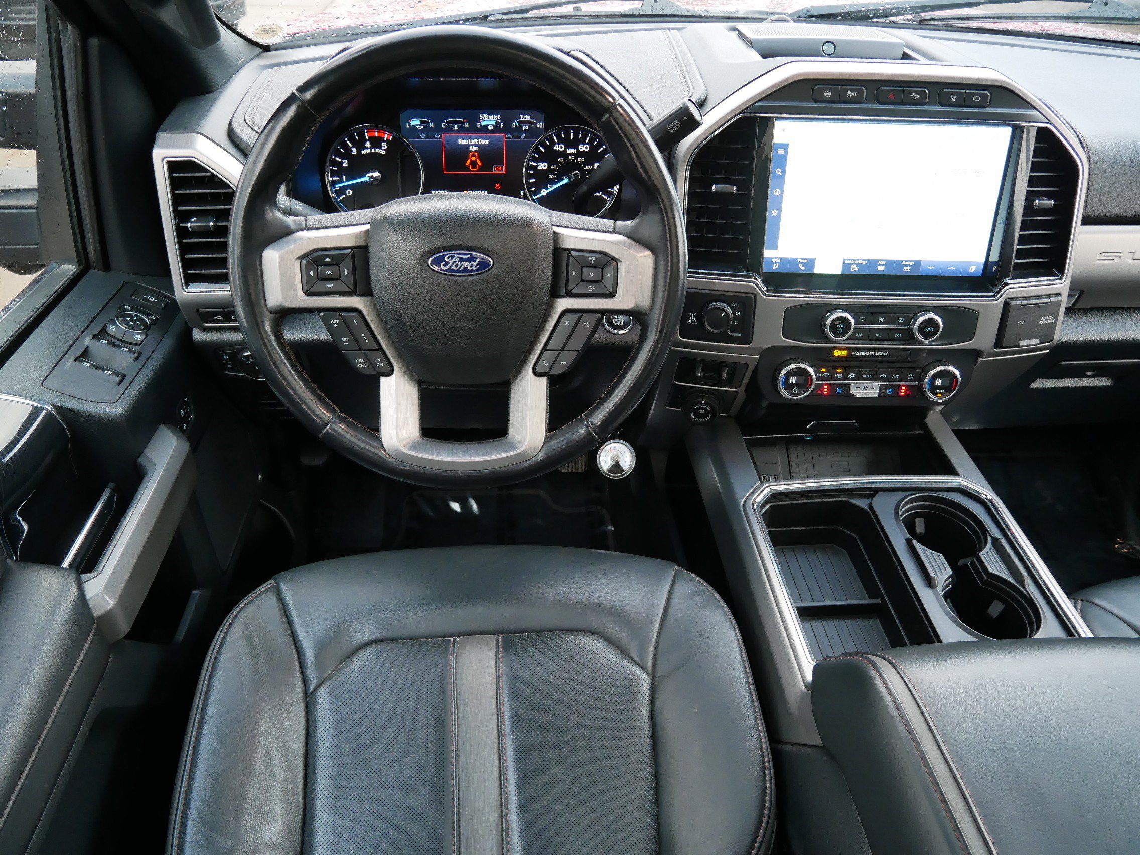 Certified 2022 Ford F350 Platinum w/ FX4 Off-Road Package image 13