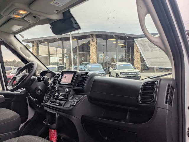 Used 2023 RAM ProMaster 2500 w/ Driver Convenience Group image 32