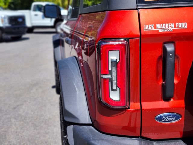 Certified 2024 Ford Bronco Big Bend w/ Sasquatch Package AWD/4WD image 9