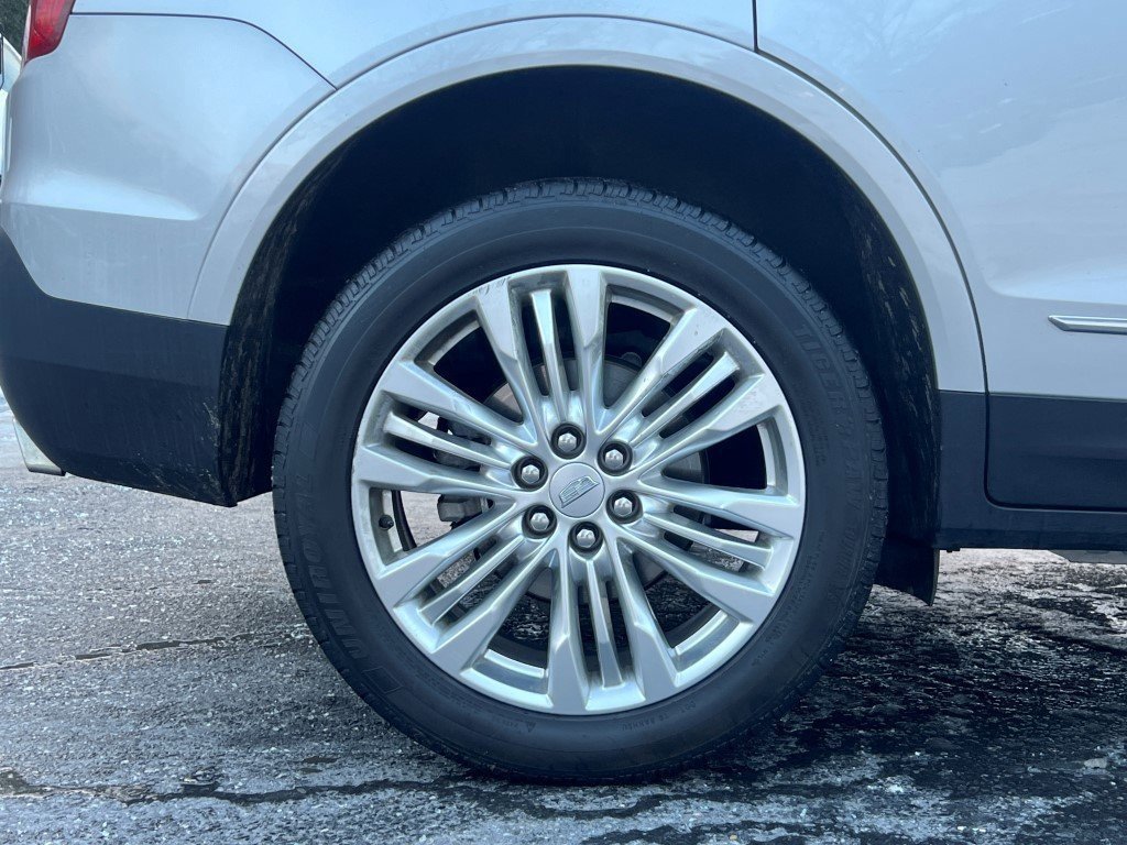 Used 2018 Cadillac XT5 Premium Luxury image 7