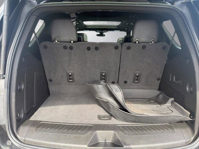 Used 2022 GMC Yukon SLT w/ SLT Premium Package image 23