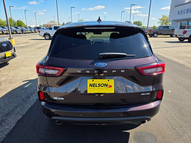 Certified 2023 Ford Escape ST-Line w/ Tech Pack #1 AWD/4WD image 11
