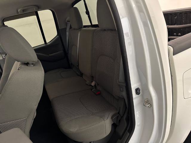 Used 2020 Nissan Frontier SV w/ Midnight Edition Floor Mats image 31