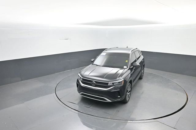 Used 2022 Volkswagen Taos SE image 22