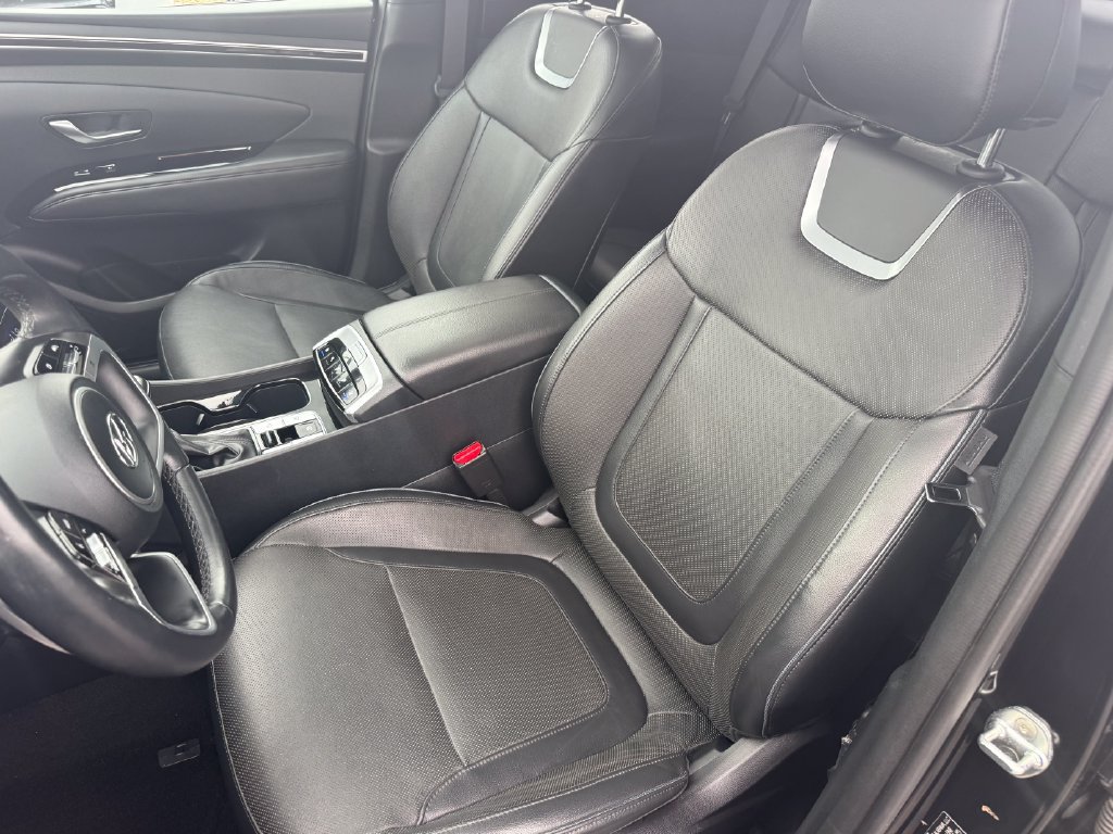 Used 2022 Hyundai Santa Cruz Limited AWD/4WD image 14