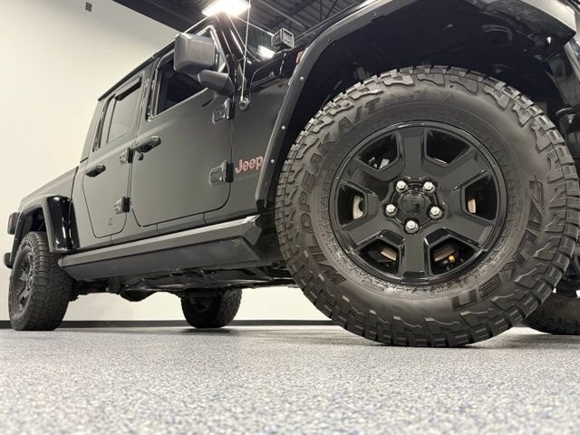 Used 2023 Jeep Gladiator Mojave w/ Cold Weather Group AWD/4WD image 3