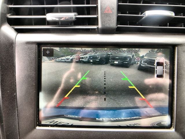 Certified 2018 Ford Fusion SE w/ Equipment Group 201A FWD image 17
