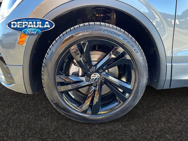 Used 2024 Volkswagen Tiguan SE R-Line image 18