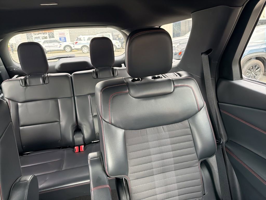 Certified 2025 Ford Explorer ST-Line image 14