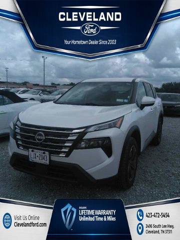 Used 2024 Nissan Rogue SV