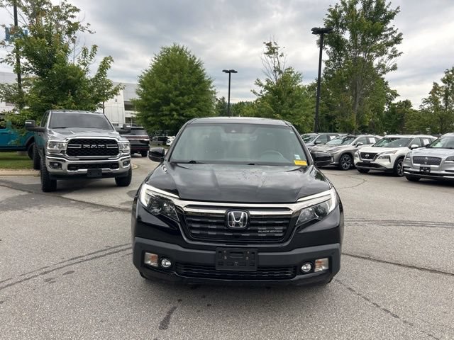 Used 2018 Honda Ridgeline Black Edition image 2
