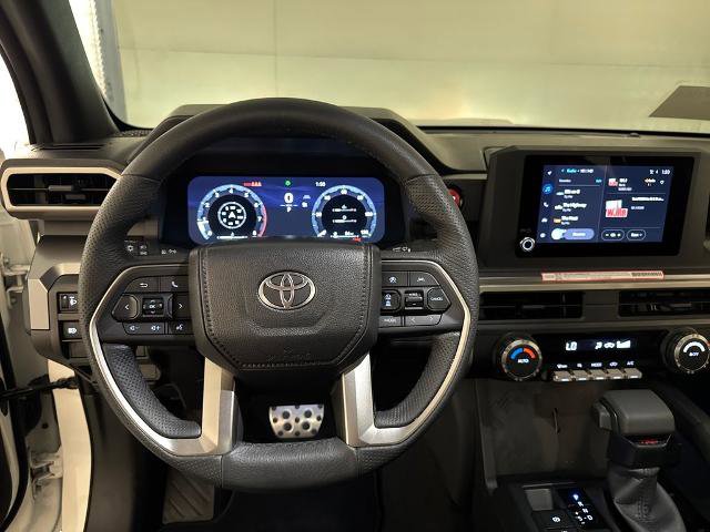 Used 2025 Toyota Tacoma TRD Sport RWD image 8