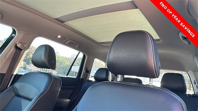 Used 2023 Volkswagen Atlas SEL image 31