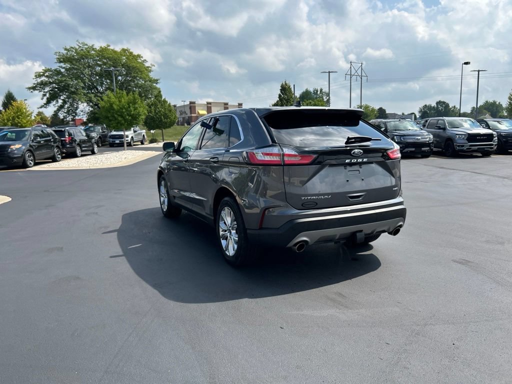 Certified 2022 Ford Edge Titanium w/ Equipment Group 301A AWD/4WD image 9