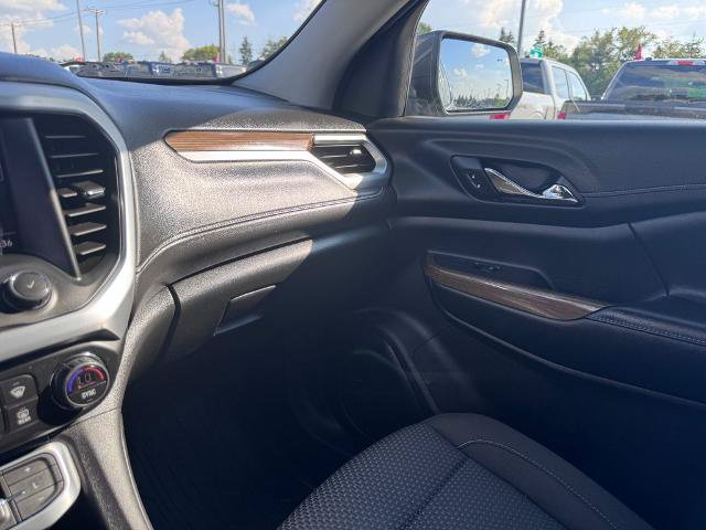 Used 2020 GMC Acadia SLE w/ Driver Convenience Package AWD/4WD image 16
