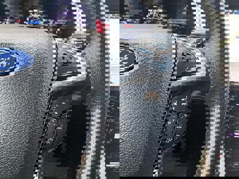 Certified 2018 Ford Edge Titanium w/ Technology Package image 51