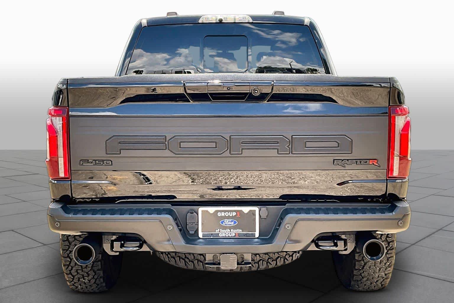 Certified 2025 Ford F150 Raptor w/ Equipment Group 803A Raptor R AWD/4WD image 5