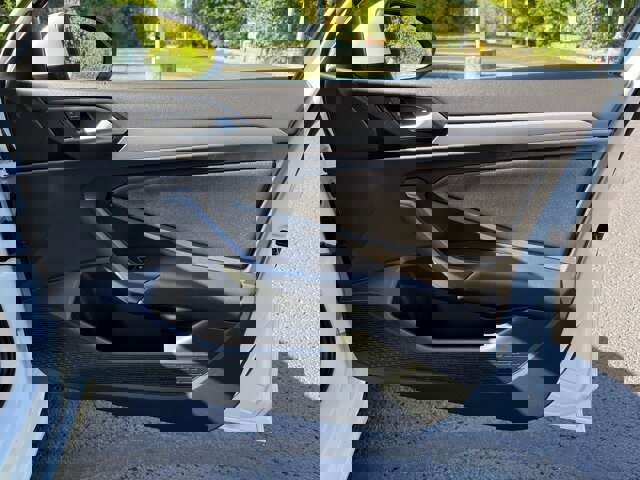 Used 2021 Volkswagen Jetta SE w/ SE Cold Weather Package image 19