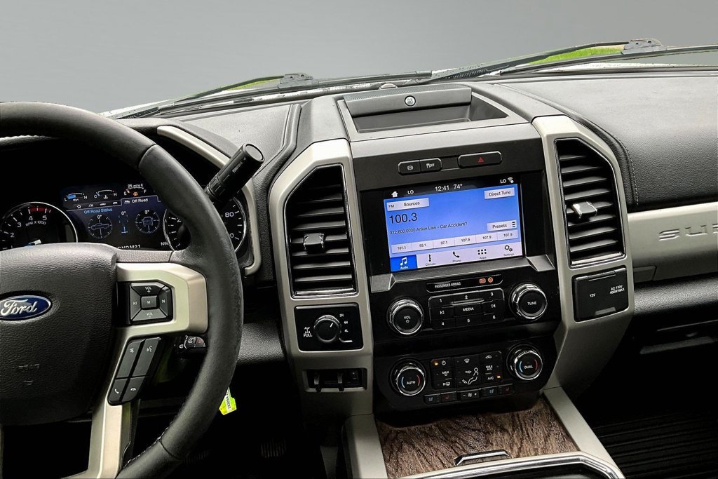 Certified 2019 Ford F250 Lariat w/ Lariat Value Package AWD/4WD image 14