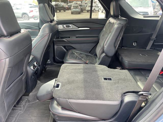 Certified 2025 Ford Explorer ST image 18