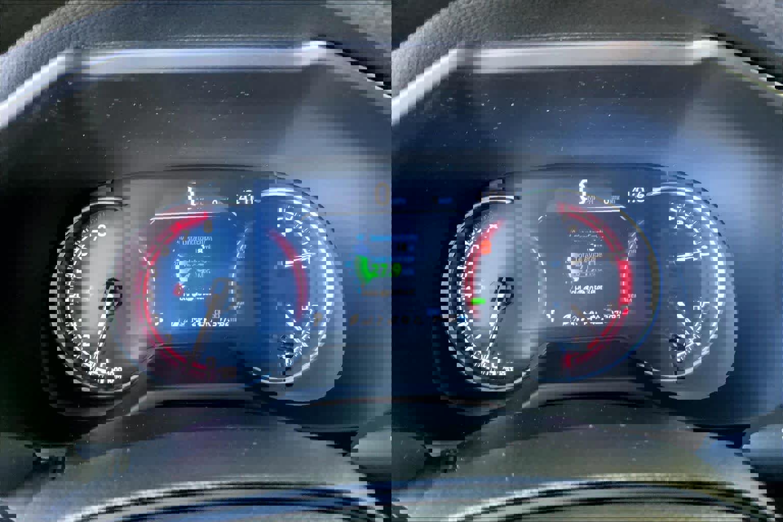 Used 2024 Toyota RAV4 XLE image 25