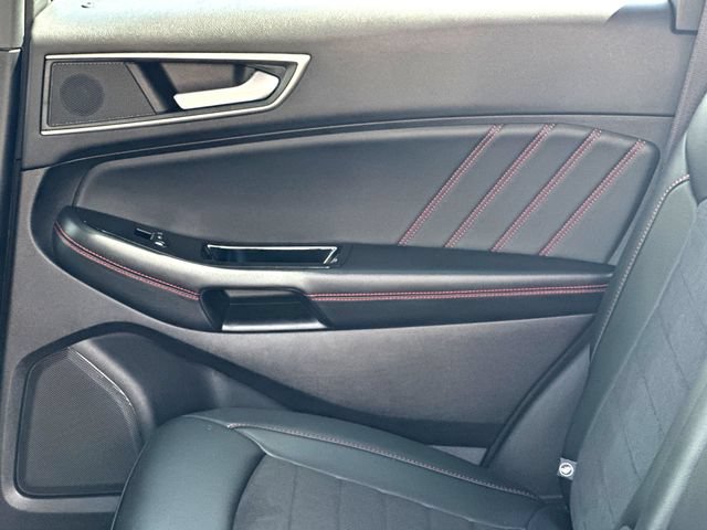 Certified 2020 Ford Edge ST-Line FWD image 26