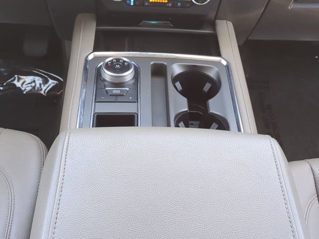 Certified 2020 Ford Expedition XLT w/ Equipment Group 202A image 19